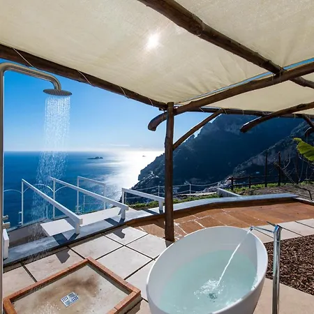 La Tagliata Spectacular Jacuzzi Tub Amazing View And Private Parking Garage Ferienhaus Positano