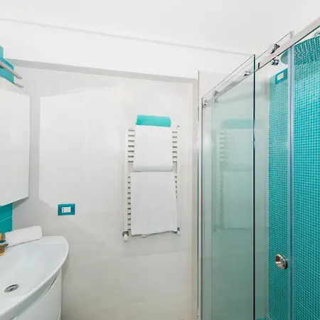 Ferienhaus La Tagliata Spectacular Jacuzzi Tub Amazing View And Private Parking Garage