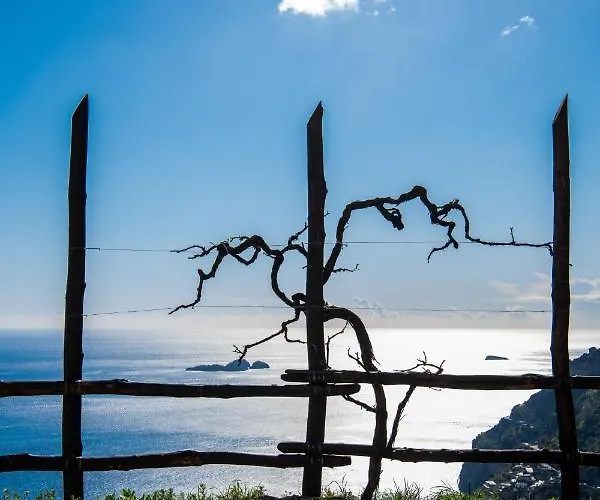 Сasa de vacaciones La Tagliata Spectacular Jacuzzi Tub Amazing View And Private Parking Garage